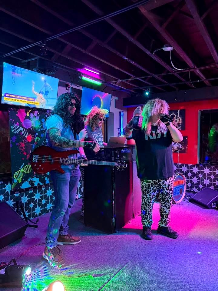 Live music at Downtown Social
